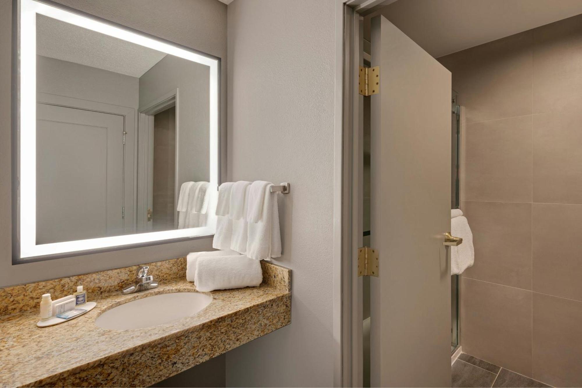 Hotel Courtyard By Marriott Indianapolis South Exterior foto